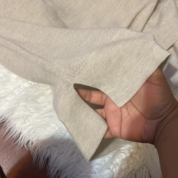 Wool sweater - Picture 2 of 7